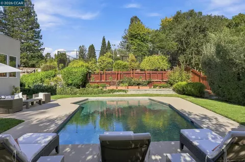 Exterior - 180 High Eagle Rd, Alamo, CA 94507 photo 4 of 11