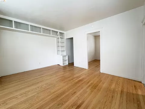 Living - 2801 Fulton St, Berkeley, CA 94705 photo 2 of 6