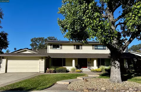 3050 Bowling Green Dr, Walnut Creek, CA 94598