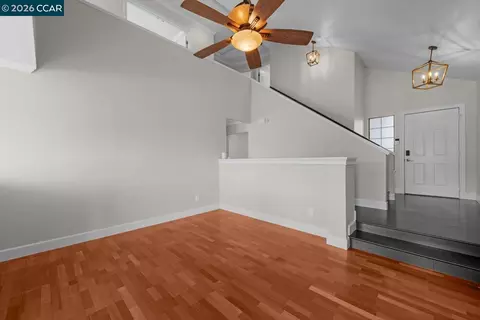 Living - 500 Mockingbird Ln, Oakley, CA 94561 photo 6 of 12