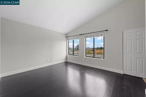 Living - 500 Mockingbird Ln, Oakley, CA 94561 photo 12 of 12
