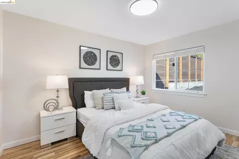 Bedroom - 274 Thrift St, San Francisco, CA 94112 photo 1 of 6