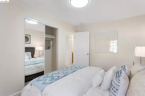 Bedroom - 274 Thrift St, San Francisco, CA 94112 photo 3 of 6