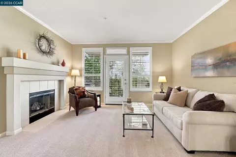 5951 Autumnwood Dr #3B, Walnut Creek, CA 94595