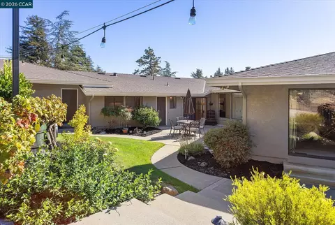 Exterior - 4572 Ewing Rd, Castro Valley, CA 94546 photo 14 of 26