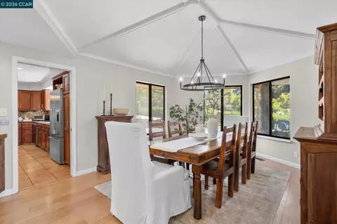 Dining - 4572 Ewing Rd, Castro Valley, CA 94546 photo 1 of 4