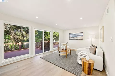 Living - 2500 Lancaster Ct, Hayward, CA 94542 photo 4 of 6
