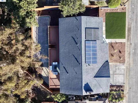 View/Area - 2500 Lancaster Ct, Hayward, CA 94542 photo 1 of 3