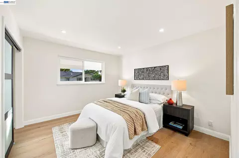 Bedroom - 2500 Lancaster Ct, Hayward, CA 94542 photo 3 of 6