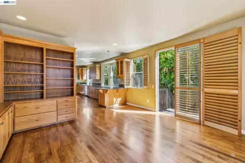 Living - 3265 Hertlein Pl, Castro Valley, CA 94546 photo 10 of 10