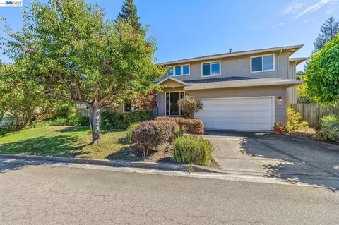 Exterior - 3265 Hertlein Pl, Castro Valley, CA 94546 photo 6 of 16