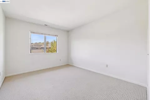 Bedroom - 3265 Hertlein Pl, Castro Valley, CA 94546 photo 8 of 8