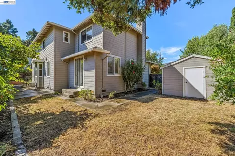Exterior - 3265 Hertlein Pl, Castro Valley, CA 94546 photo 8 of 16