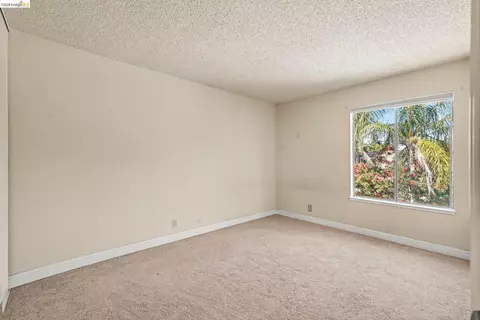 Bedroom - 808 S Gloucester St, Antioch, CA 94509 photo 3 of 7