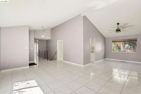Living - 808 S Gloucester St, Antioch, CA 94509 photo 1 of 8