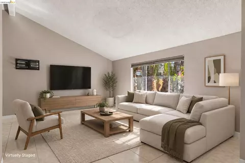 Living - 808 S Gloucester St, Antioch, CA 94509 photo 6 of 8
