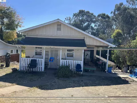 2039 D St, Hayward, CA 94541