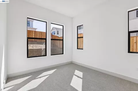 Bedroom - 2302 Sanderling Ave, Marina, CA 93933 photo 3 of 4