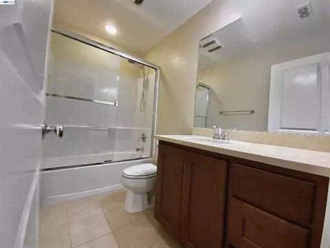 Bath - 69 Pimentel Cir, Milpitas, CA 95035 photo 5 of 5