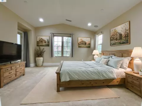 Bedroom - 69 Pimentel Cir, Milpitas, CA 95035 photo 2 of 7