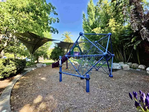 Exterior - 69 Pimentel Cir, Milpitas, CA 95035 photo 5 of 6
