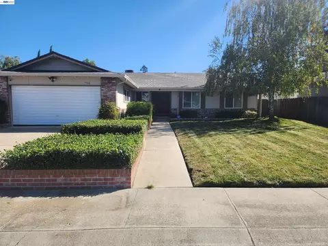 7516 Dorchester Way, Stockton, CA 95207