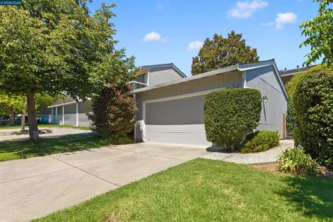 1085 Camino Verde Cir, Walnut Creek, CA 94597