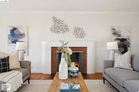 Living - 752 Grizzly Peak Blvd, Berkeley, CA 94708 photo 4 of 6