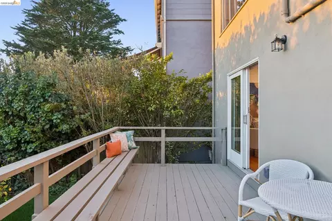 Exterior - 752 Grizzly Peak Blvd, Berkeley, CA 94708 photo 8 of 19