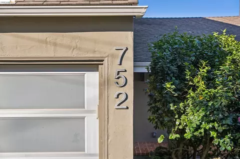 Exterior - 752 Grizzly Peak Blvd, Berkeley, CA 94708 photo 16 of 19