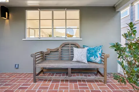 Exterior - 752 Grizzly Peak Blvd, Berkeley, CA 94708 photo 6 of 19