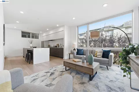 857 W Grand Ave, Oakland, CA 94607