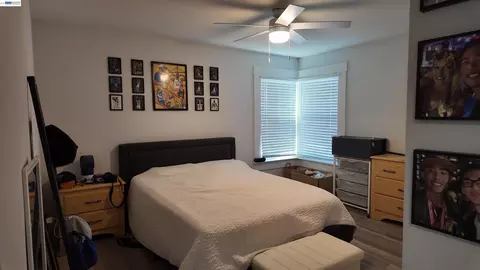 Bedroom - 201 Navone St, Vallejo, CA 94591 photo 4 of 6
