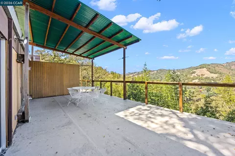 Exterior - 3822 Quail Ridge Rd, Lafayette, CA 94549 photo 4 of 6