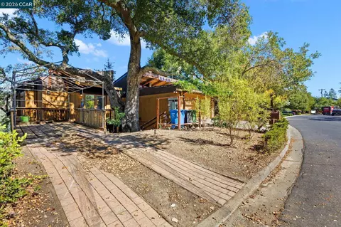 Exterior - 3822 Quail Ridge Rd, Lafayette, CA 94549 photo 6 of 6
