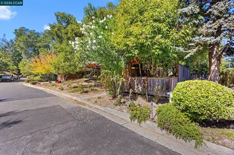 Exterior - 3822 Quail Ridge Rd, Lafayette, CA 94549 photo 5 of 6