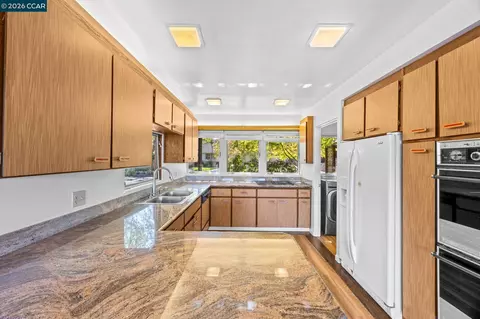 Kitchen - 3822 Quail Ridge Rd, Lafayette, CA 94549 photo 1 of 4