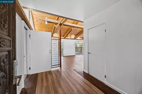 Entry Way - 3822 Quail Ridge Rd, Lafayette, CA 94549 photo 1 of 2