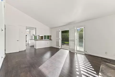 Living - 11 Ray Ct, Alamo, CA 94507 photo 10 of 11