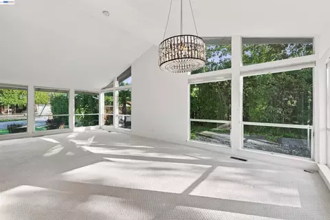 Living - 11 Ray Ct, Alamo, CA 94507 photo 6 of 11