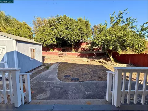 Exterior - 4412 Sandmound Blvd, Oakley, CA 94561 photo 4 of 12