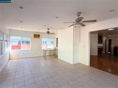 Living - 4412 Sandmound Blvd, Oakley, CA 94561 photo 5 of 9