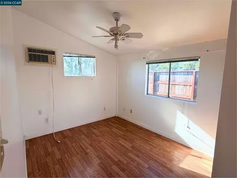 Bedroom - 4412 Sandmound Blvd, Oakley, CA 94561 photo 6 of 10