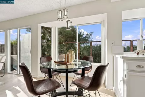 Dining - 202 Oneil Cir, Hercules, CA 94547 photo 2 of 3