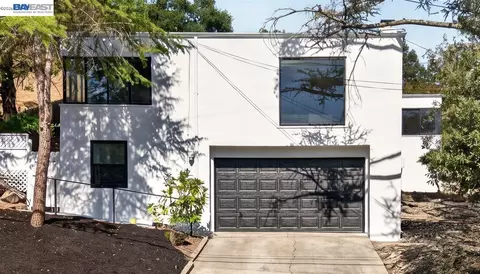 Exterior - 3890 Serrano St, Martinez, CA 94553 photo 2 of 7