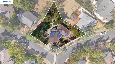 View/Area - 3890 Serrano St, Martinez, CA 94553 photo 2 of 8