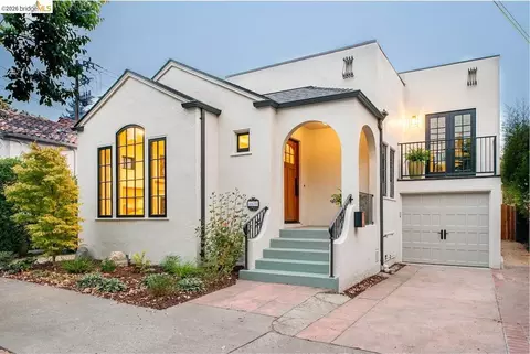 6628 Chabot Rd, Oakland, CA 94618