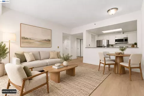 989 Webster St #546, Oakland, CA 94607