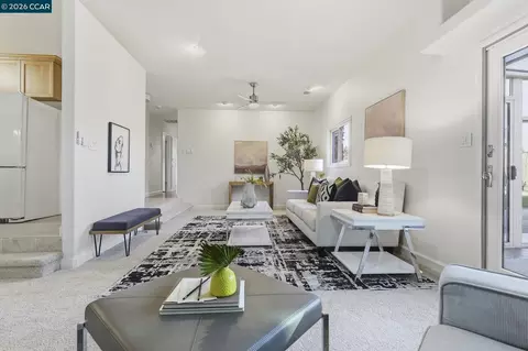 Living - 433 Lassen Dr, Martinez, CA 94553 photo 5 of 8