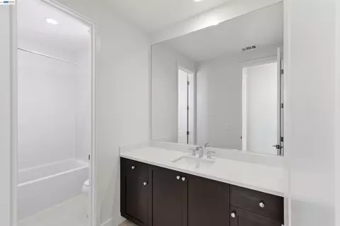 Bath - 4101 Byrne St, Dublin, CA 94568 photo 1 of 2